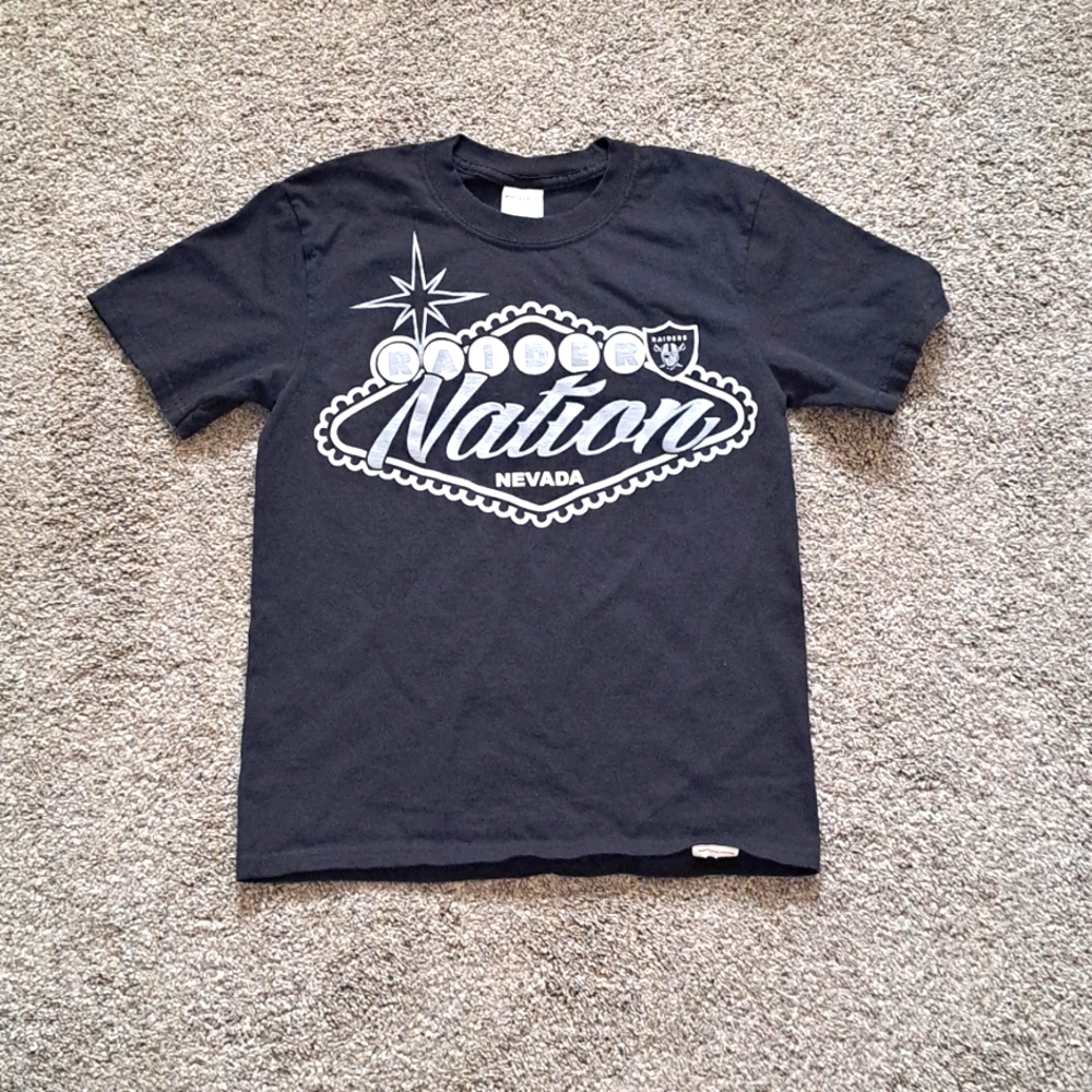 NFL Raiders Nation Kids Shirt size medium